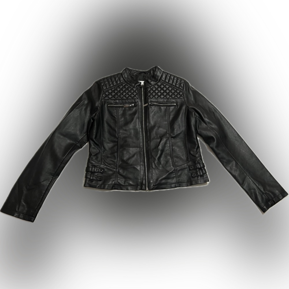 Women’s faux Leather Jacket Size Medium